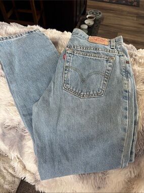 Levi's High-Rise Light Blue Mom Jeans